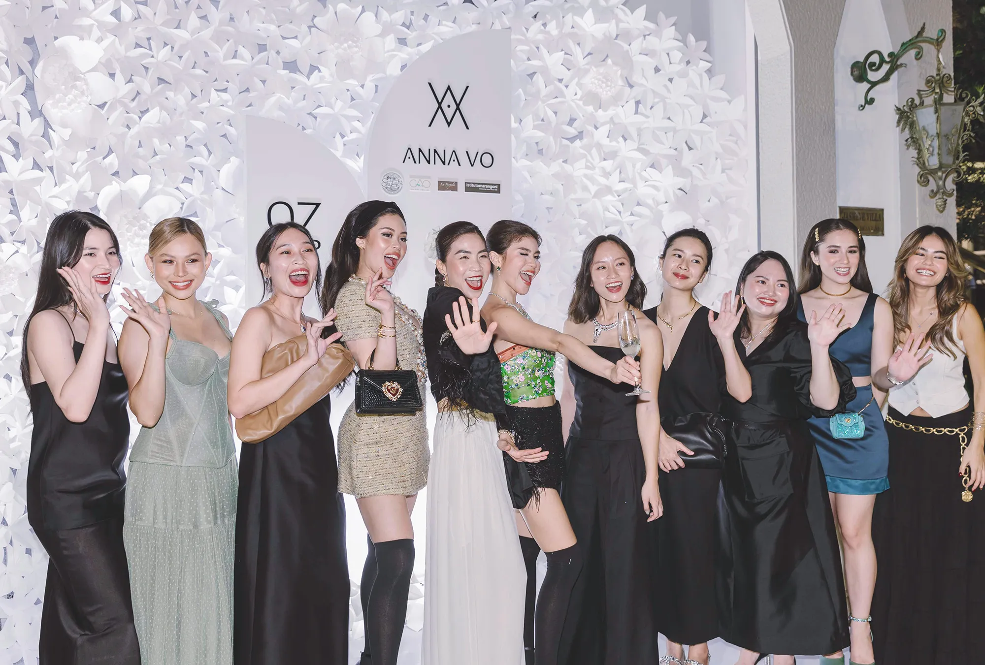 Khách mời tại show diễn Anna Vo