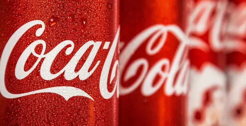 Chiến dịch Thế vận hội Mùa hè của Coca-Cola tôn vinh sức mạnh gắn kết của những cái ôm