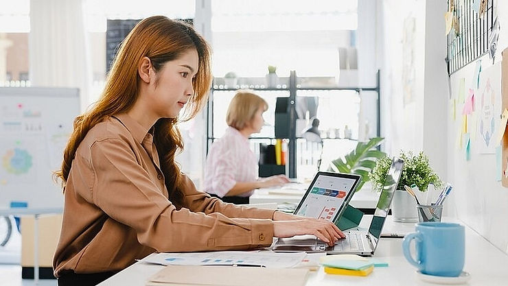 Xu hướng “poly-work”: Phần lớn Gen Z chọn làm nhiều hơn 1 nghề-2